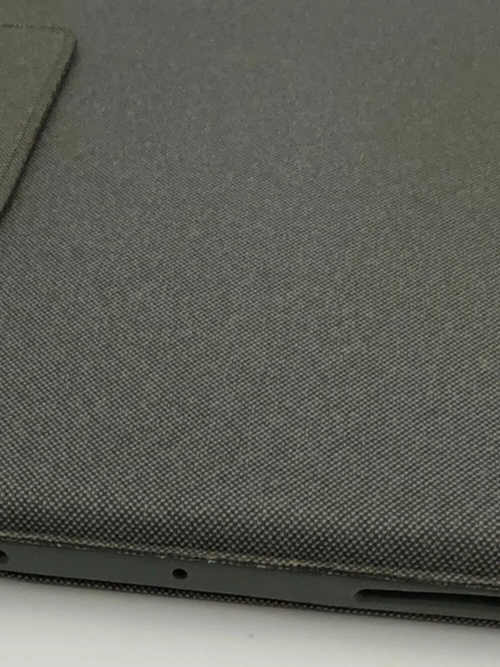 Logitech Folio Touch Keyboard Case Trackpad | iPad Air 4th/5th Gen | YU0043